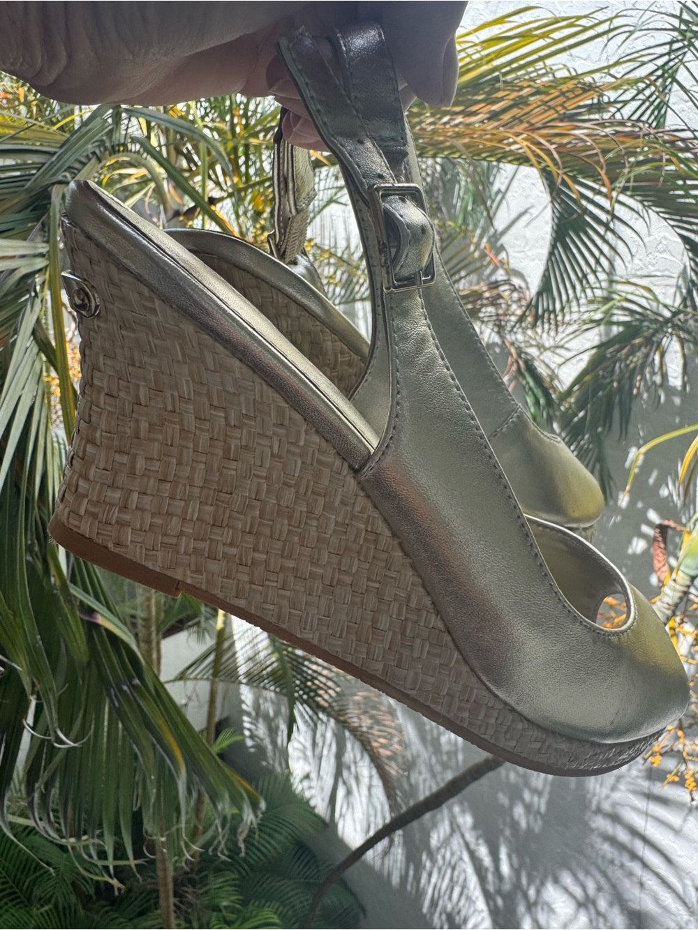 Lilly Pulitzer Shimmery Gold Peep-Toe Slingback Heels - Picture 2 of 6
